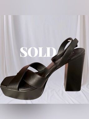 SOLD*Lisa Vicky JAZZ-V Black Leather Platform Strappy Sandals | Size 8.5‎ NIB